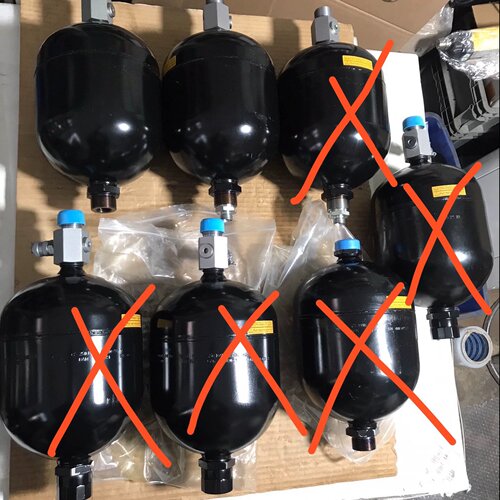 哈威HAWE风电 2.8L蓄能器 德国FREUDENBERG议价