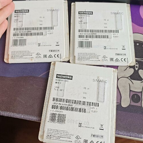 西门子内存卡  6es7954-8le03-0aa0   包-议价