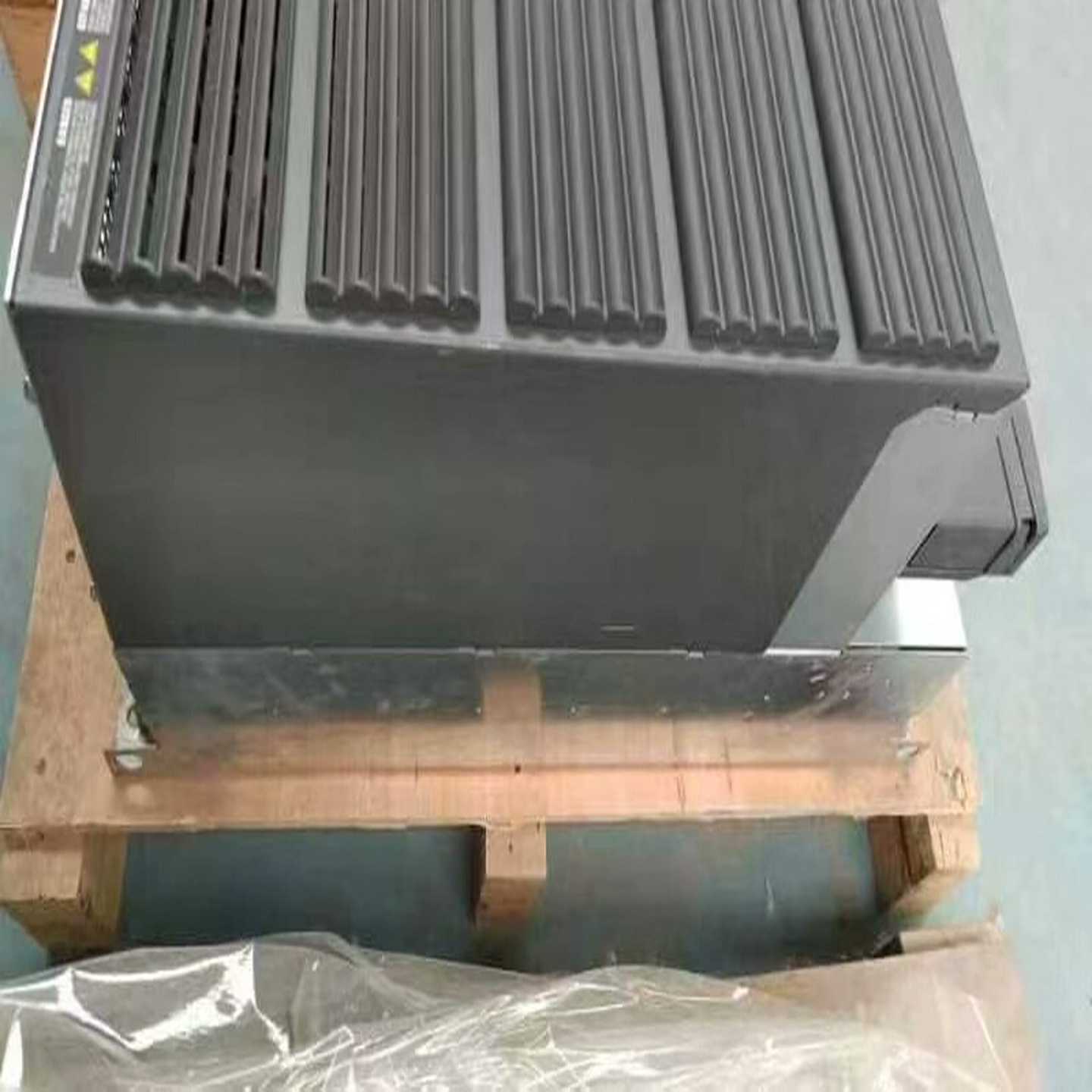 议价6SL3210-1SE31-8XUA0pm340成色新包好现货/维修