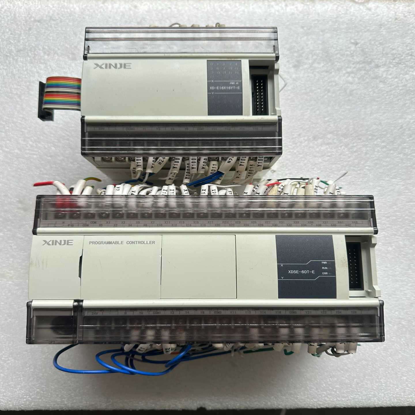 信捷PLCXD5-60T-E拆机件成色如图--议价商品