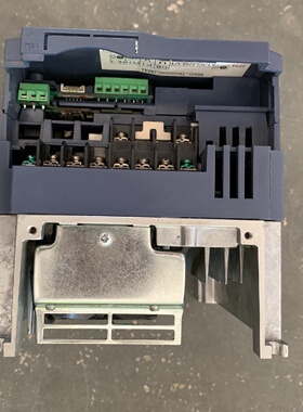 询价-FRN3.7E1S4C变频器3.7KW成色如图