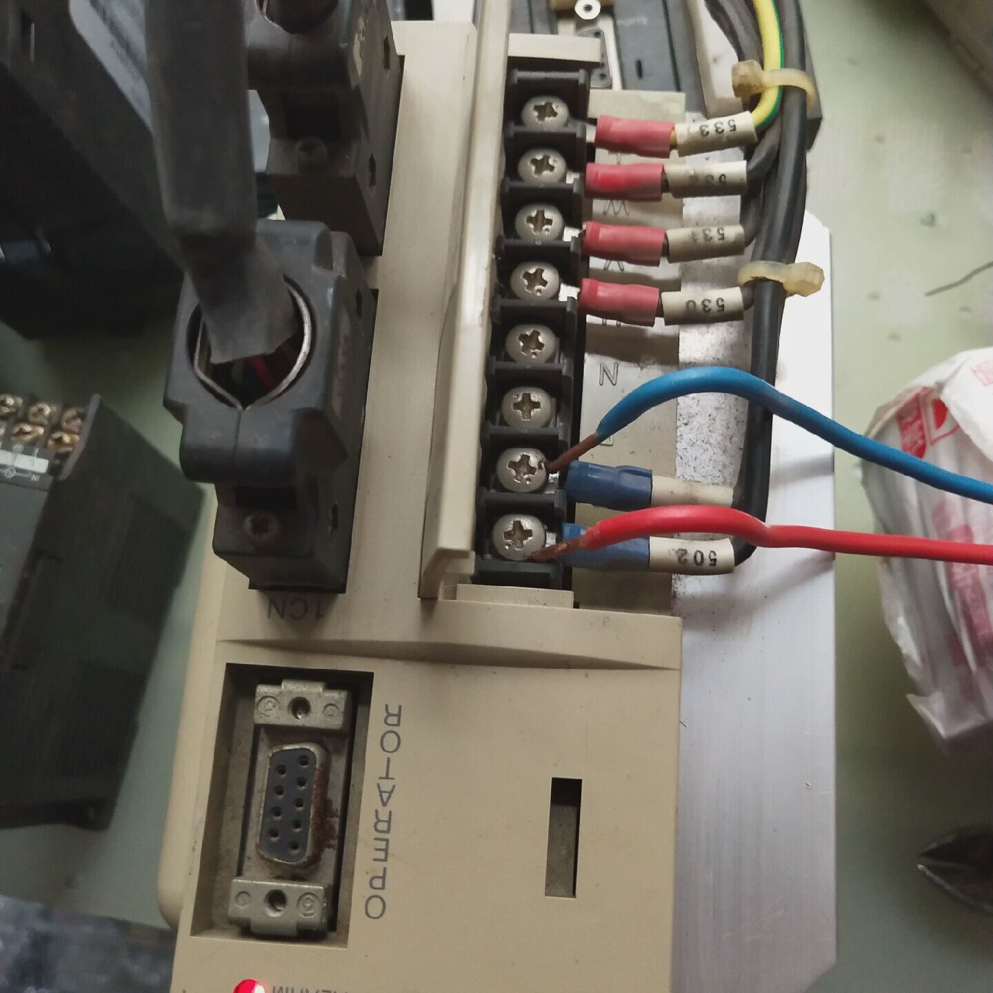 安川伺服ASDA-08AS  750W拆机的能通电、成色如图询价