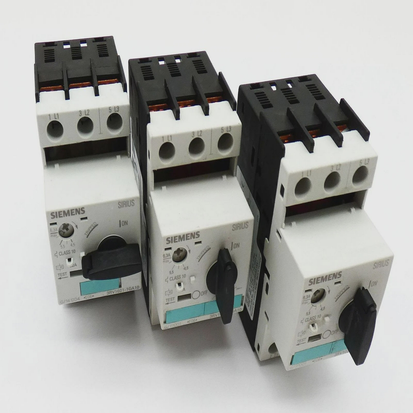 3xSiemens3RV1021-1GA10E-Stand:06LeistungsschalterAbdeck