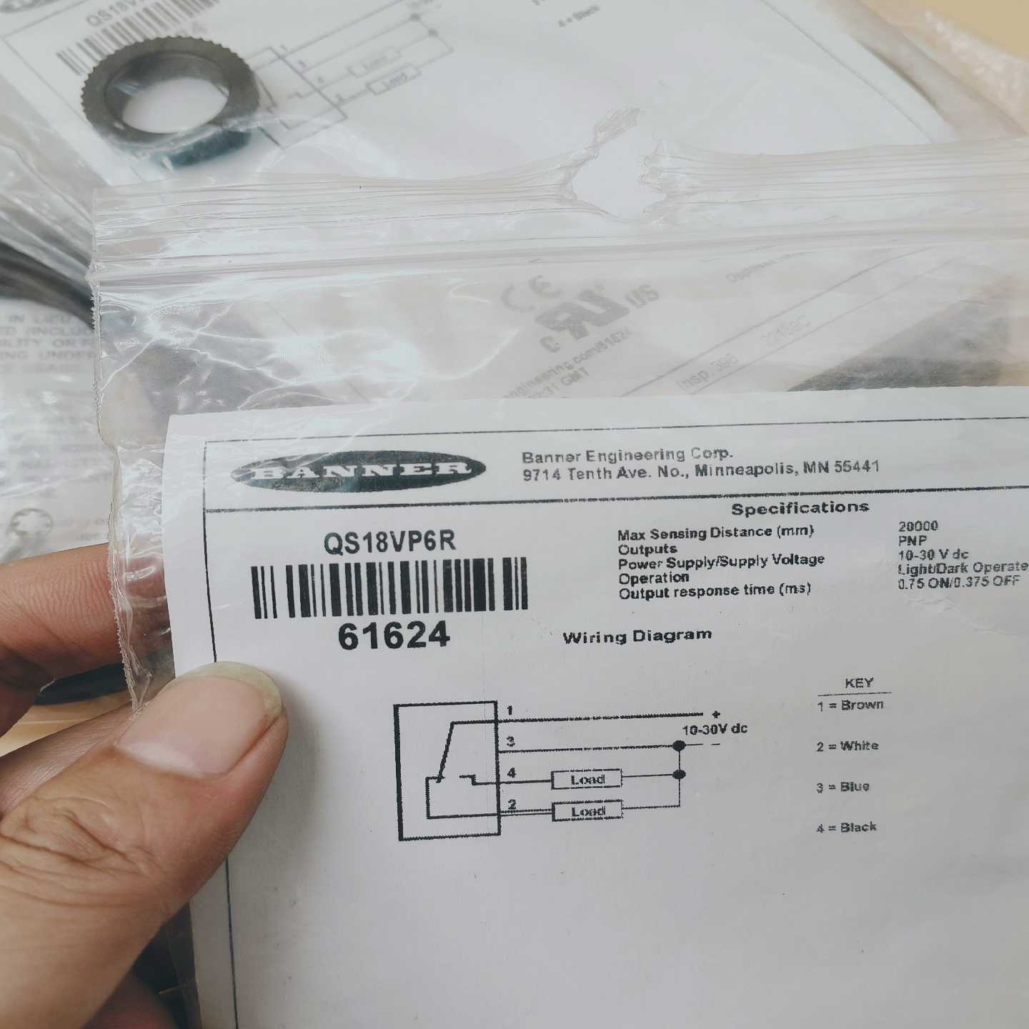 QS18VP6R邦纳光电传感器顺丰，实物1询价