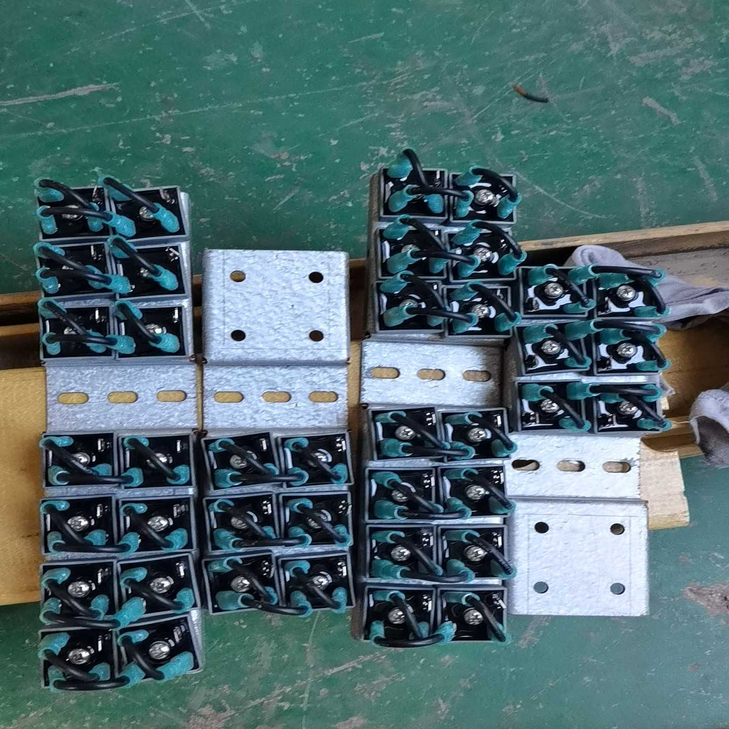 单相桥式整流器桥堆KBPC3510交流变直流方形35询价