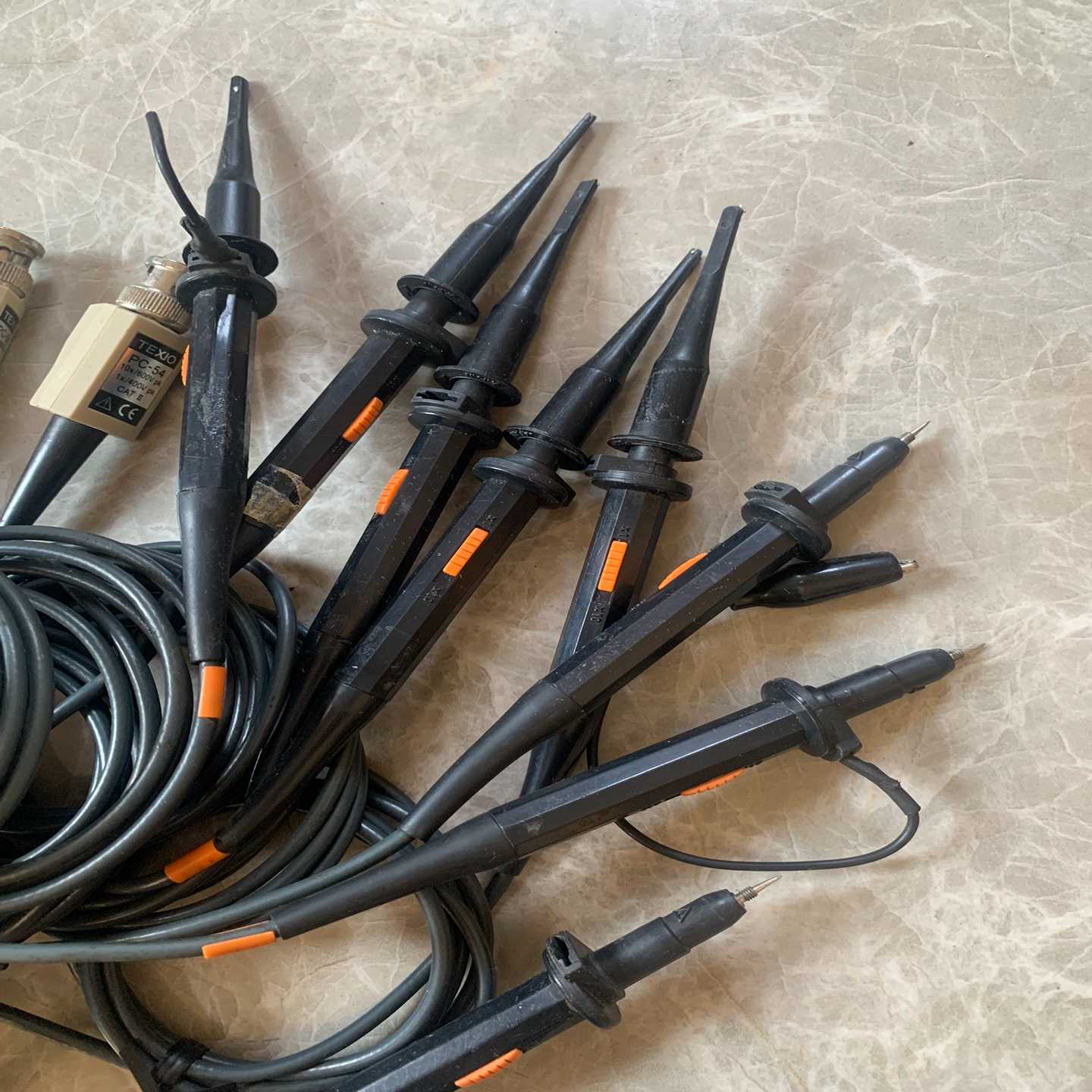 议价TEXIO-PC-54示波器探头，货场来源，成色如图，有8条