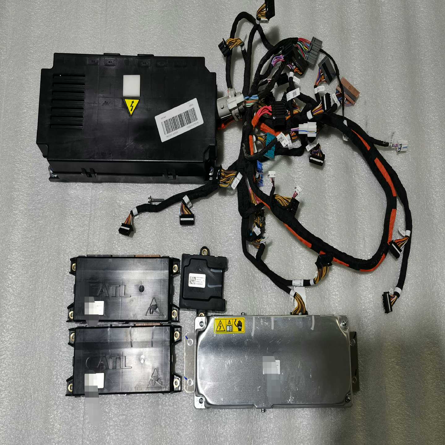 岚图梦想家37.5度电，宁德时代电池管理系统BMSBMU，--议价商品