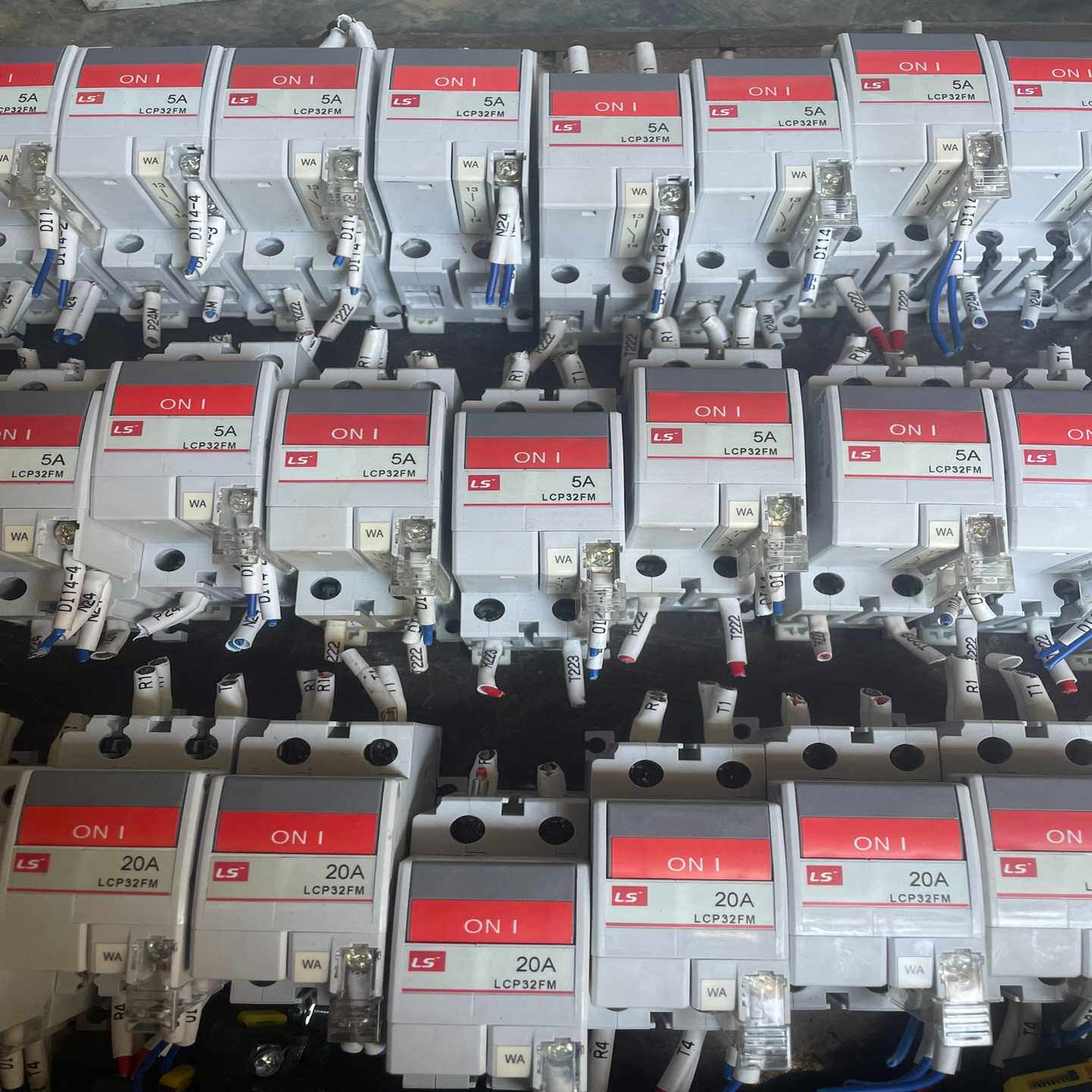 韩国LS小型断路器。设备用断路器LCP32FM-5A