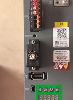 议价伺服驱动器LXM16DU07M2X750W功率议价