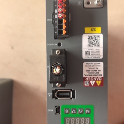 议价伺服驱动器LXM16DU07M2X750W功率议价