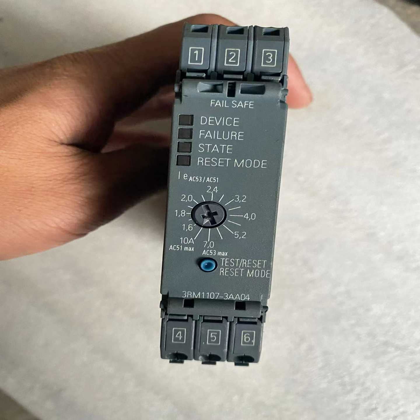 启动器3RM1107-3AA04,,~询价