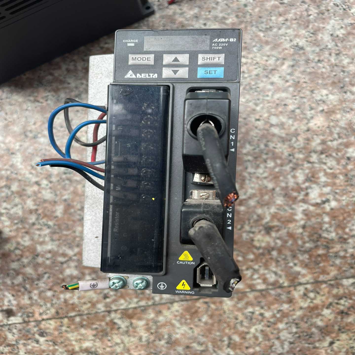 （碧碧商铺）台达变频器vFD022EL43A450