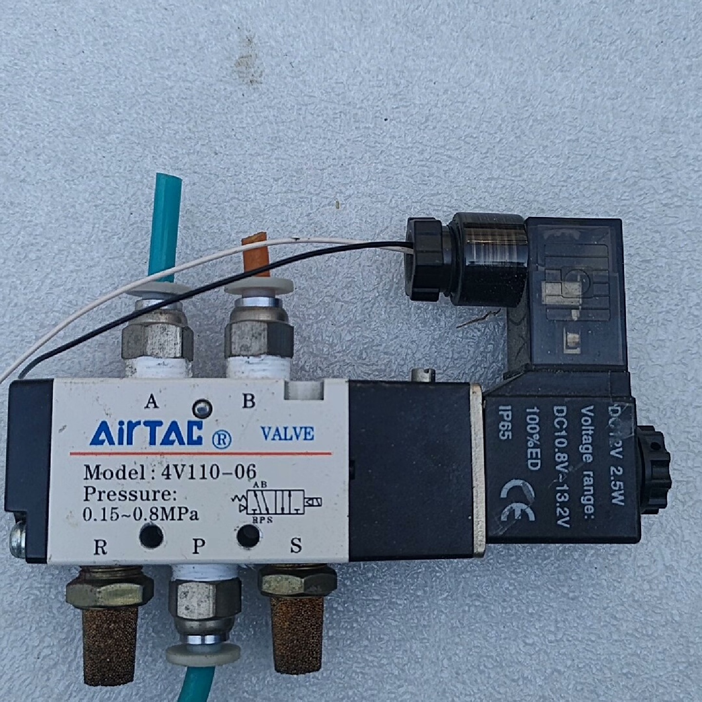 【议价】亚德客电磁阀4V11006压力范围0.150.8MPa