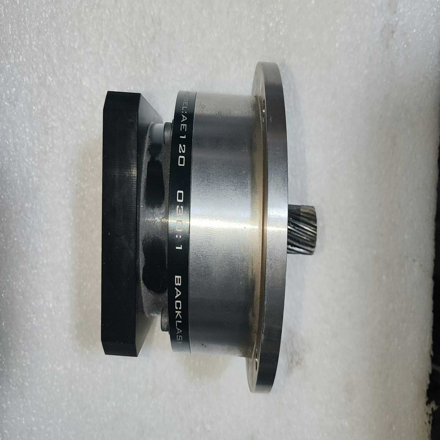 议价拆机AE120精锐APEX行星减速机30:1实物一个，功能正