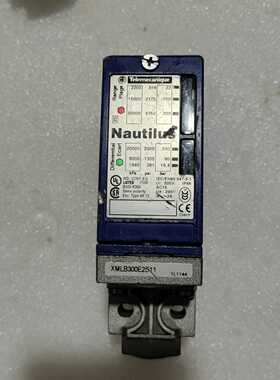 询价~施耐德压力开关。XMLB300E2S11，没有用过有划痕，实