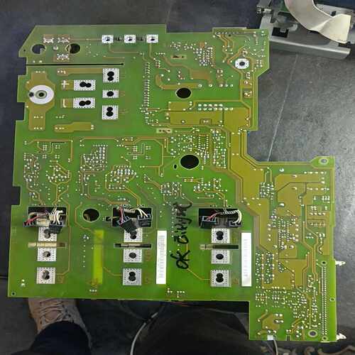 6SE7024-7TD84-1HF36SE70变频器询价
