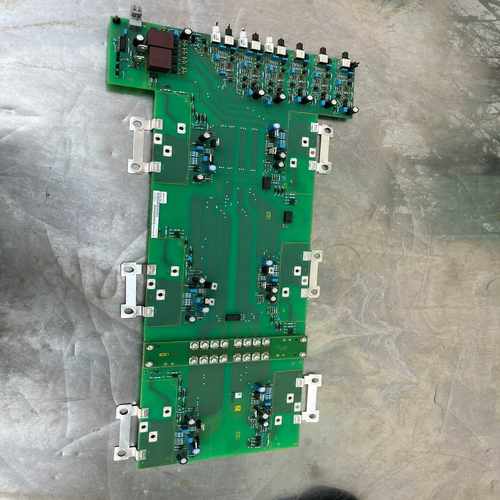 【议价】板子6SE7035-1EJ84-1JC2成色如图要的联适用