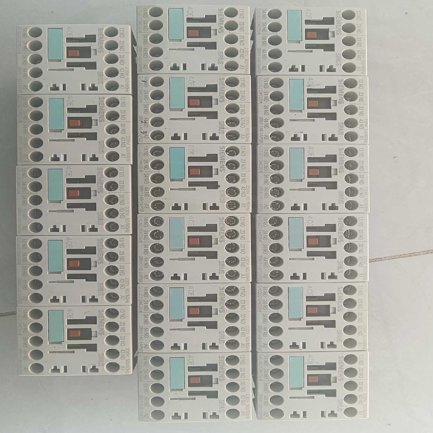 【议价】3RH1140-1AP00继电器电压220V成色九适用