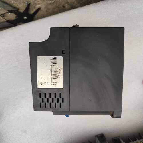 咨询-易控SMA0D75G43A，0.75KW，380V，正常使用