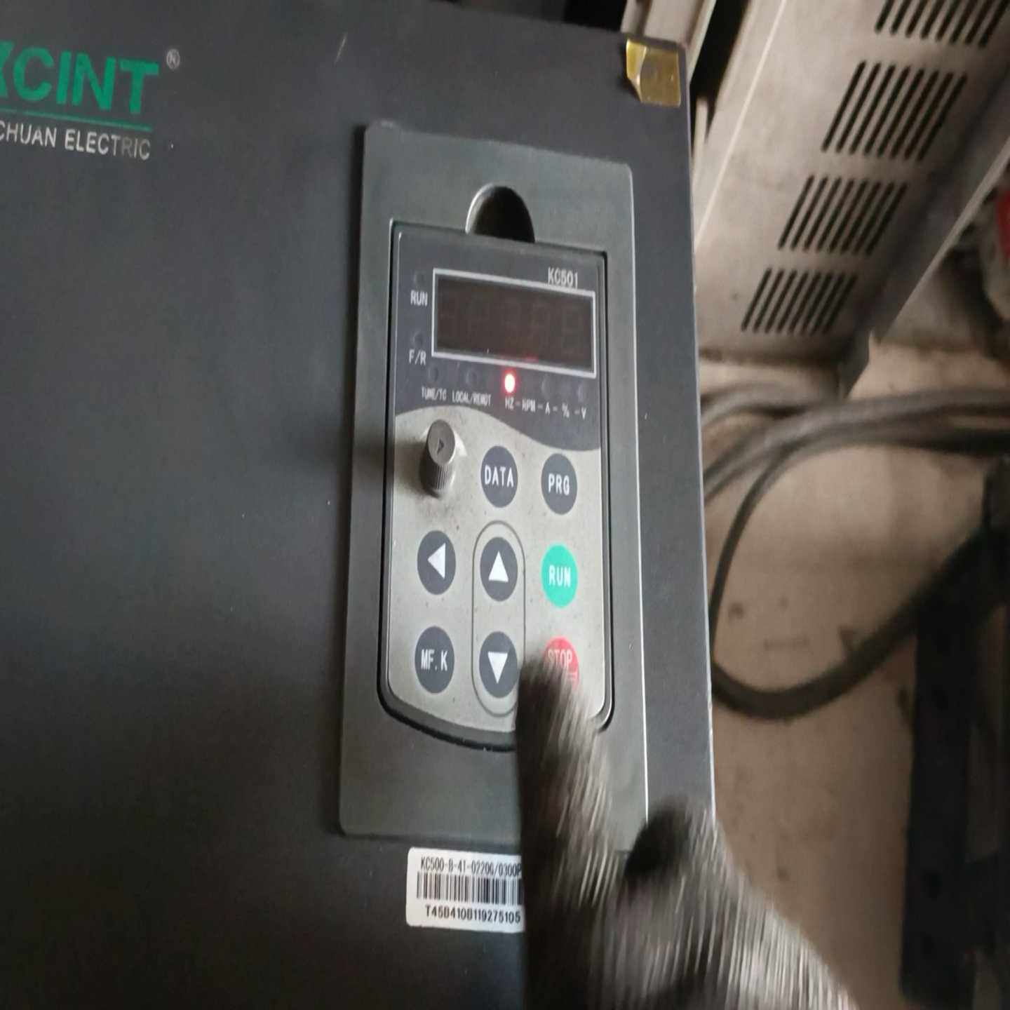 议价重庆科川变频器KC500-B-4T-0220G/0300PB