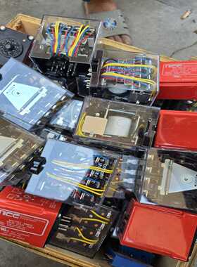 欧姆龙继电器MM4XP，MM2XP散新，线圈直流220。-议价