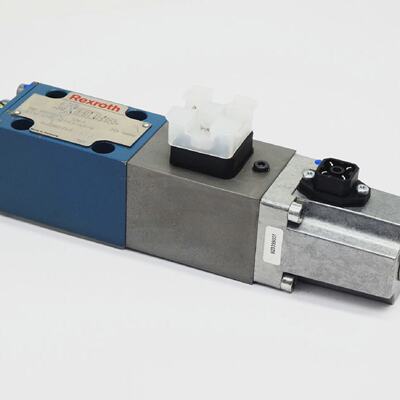 Rexroth STW 011512X240V R900572052 Wegeventil unused