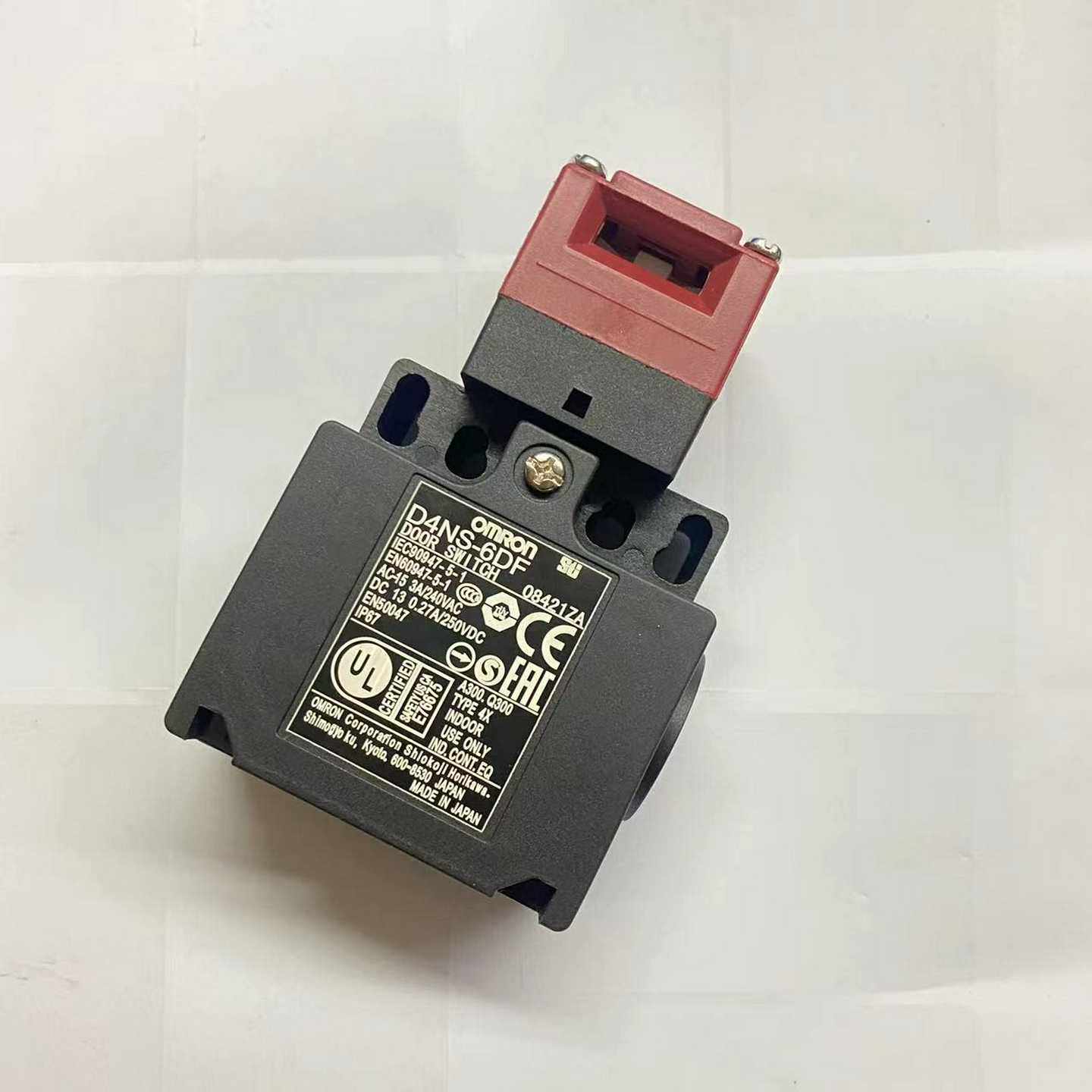 询价~电磁安全门开关D4NS-5CF 6CF 8CF 5