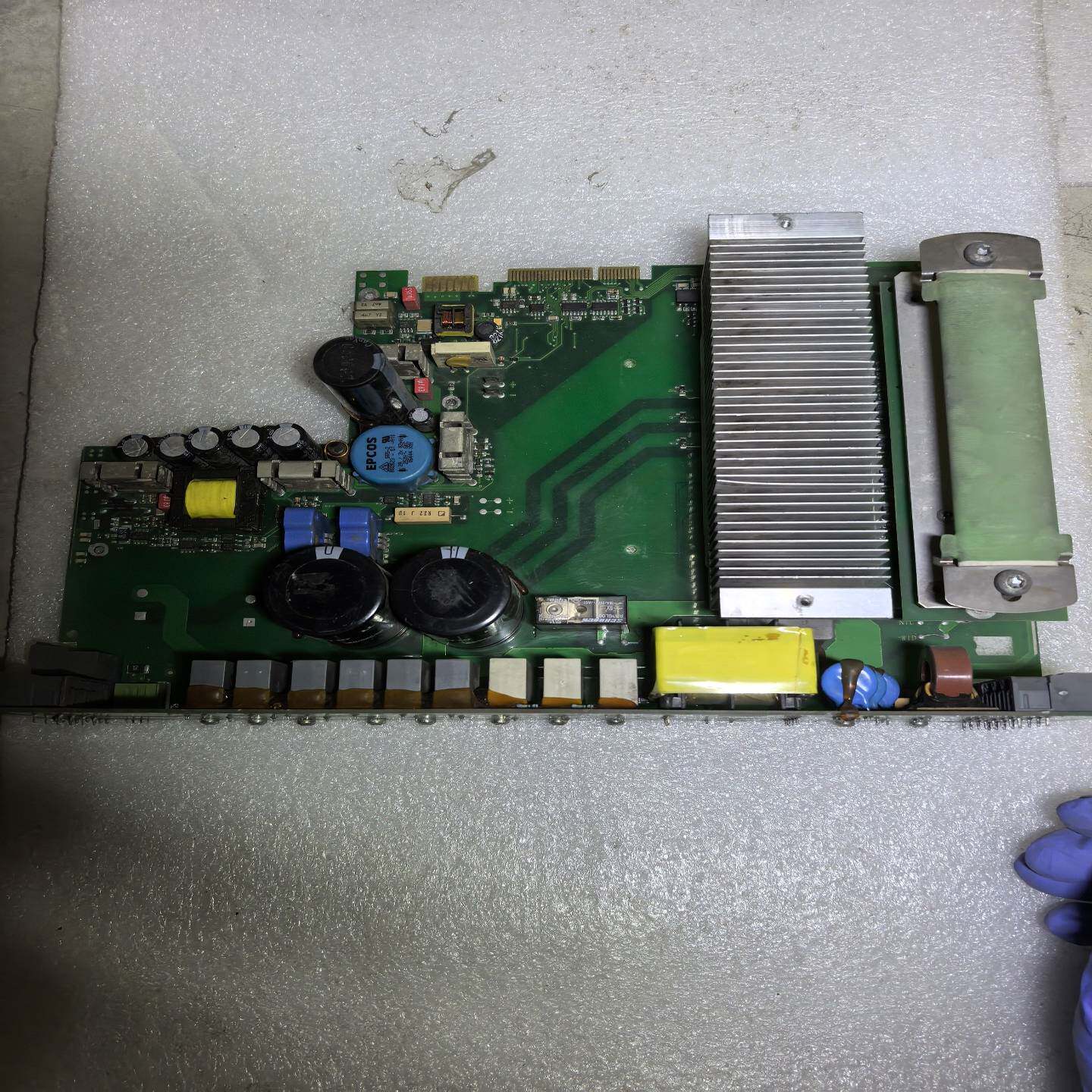 贝加莱驱动器电源板带模块SVLST02/6CS0174100{议价}