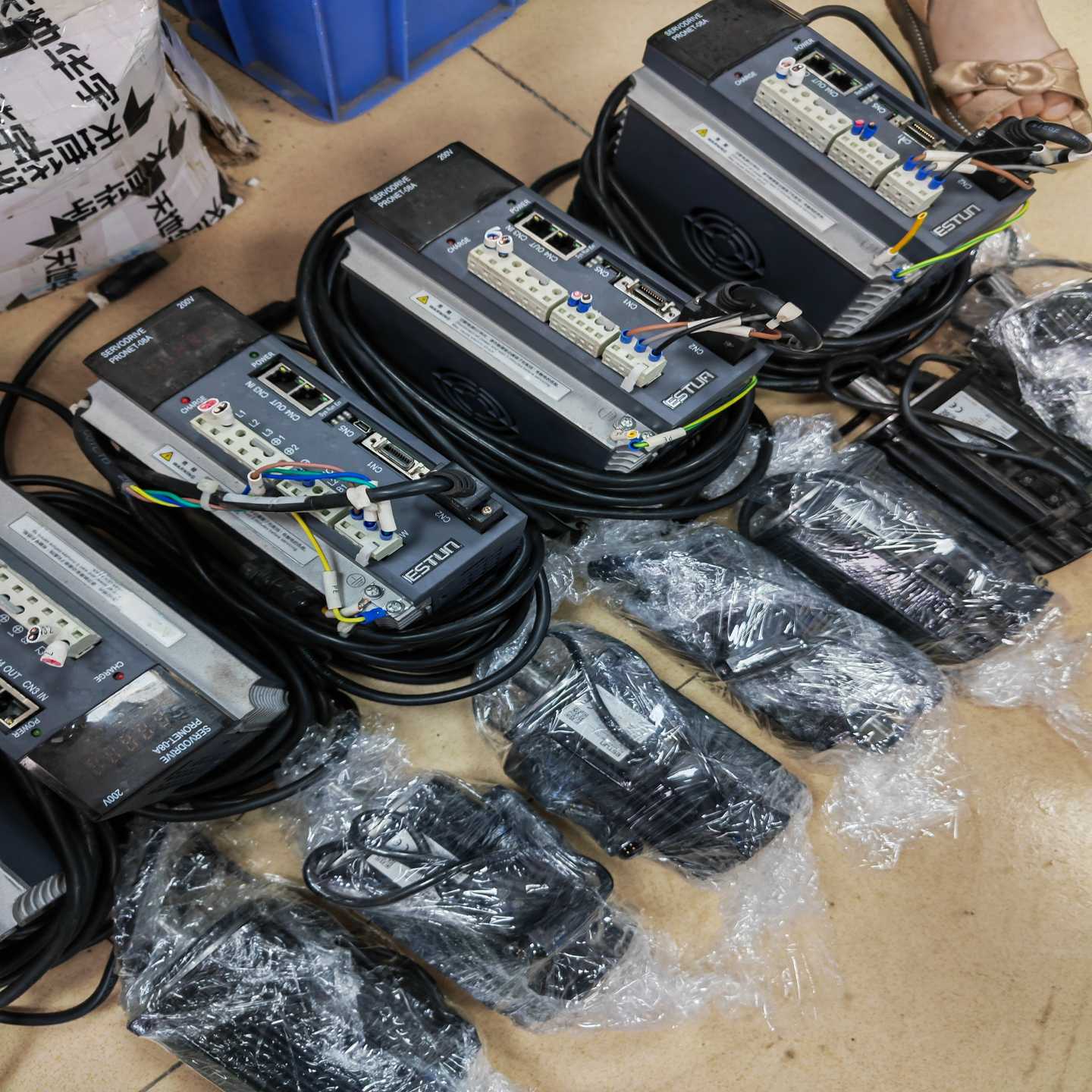艾斯顿750W伺服电机，驱动：PR0NET-08AEG-EC【博航商行】