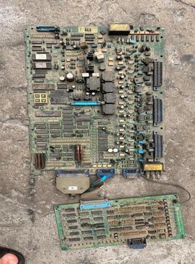 发那科A20B-1003-0010板有断裂，配件价出售