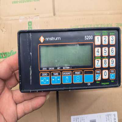 议价Rinstrum5200称重仪表控制器，拆机件，成色型