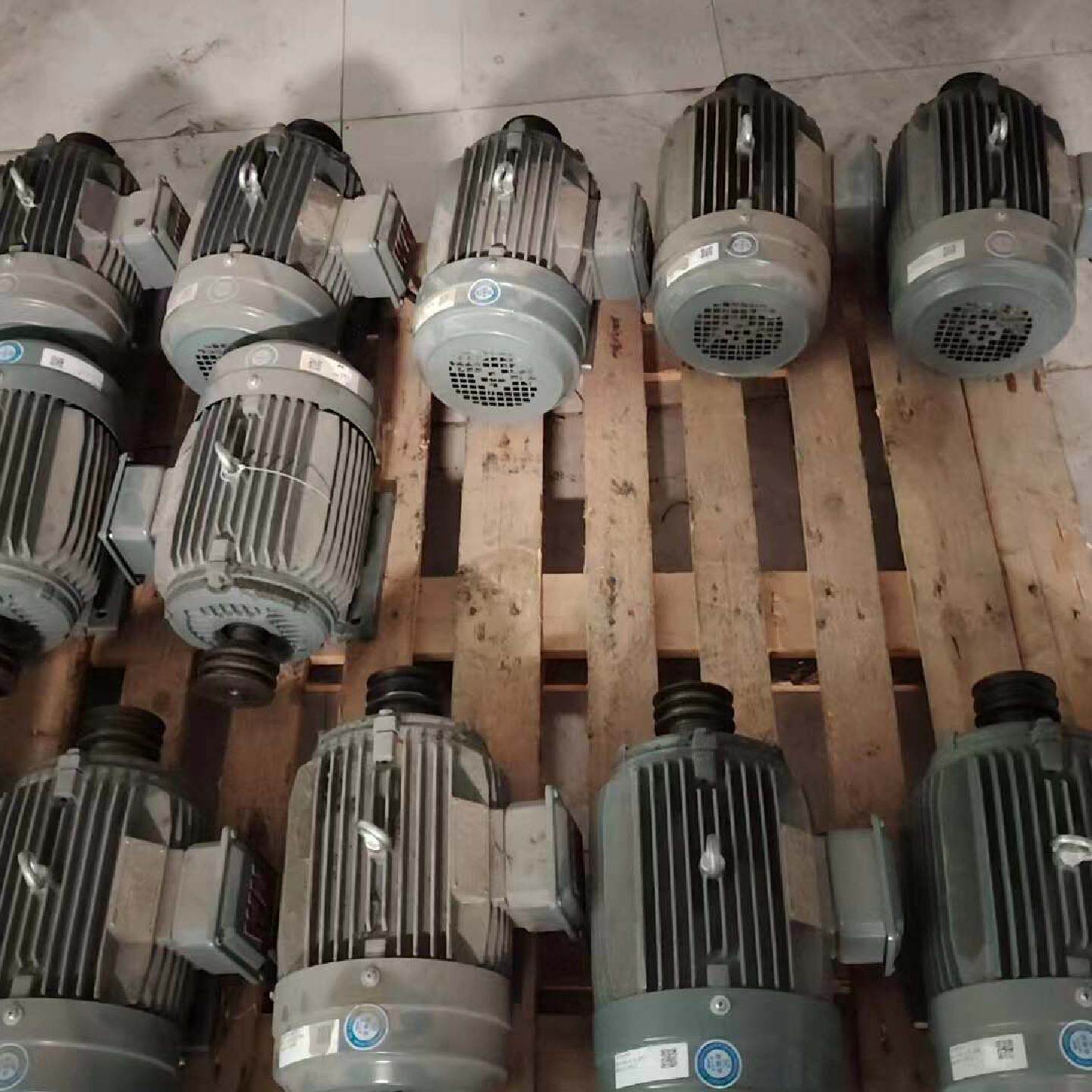 皖南电机1.6kw 6级 ZX3-109L-6，库存积压处理--议价商品