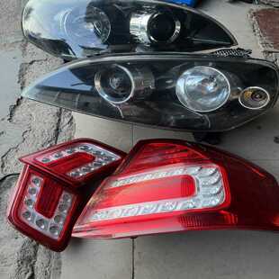 长安CX30前大灯，后尾灯，原厂拆车件，成色良好。左右大灯都--议