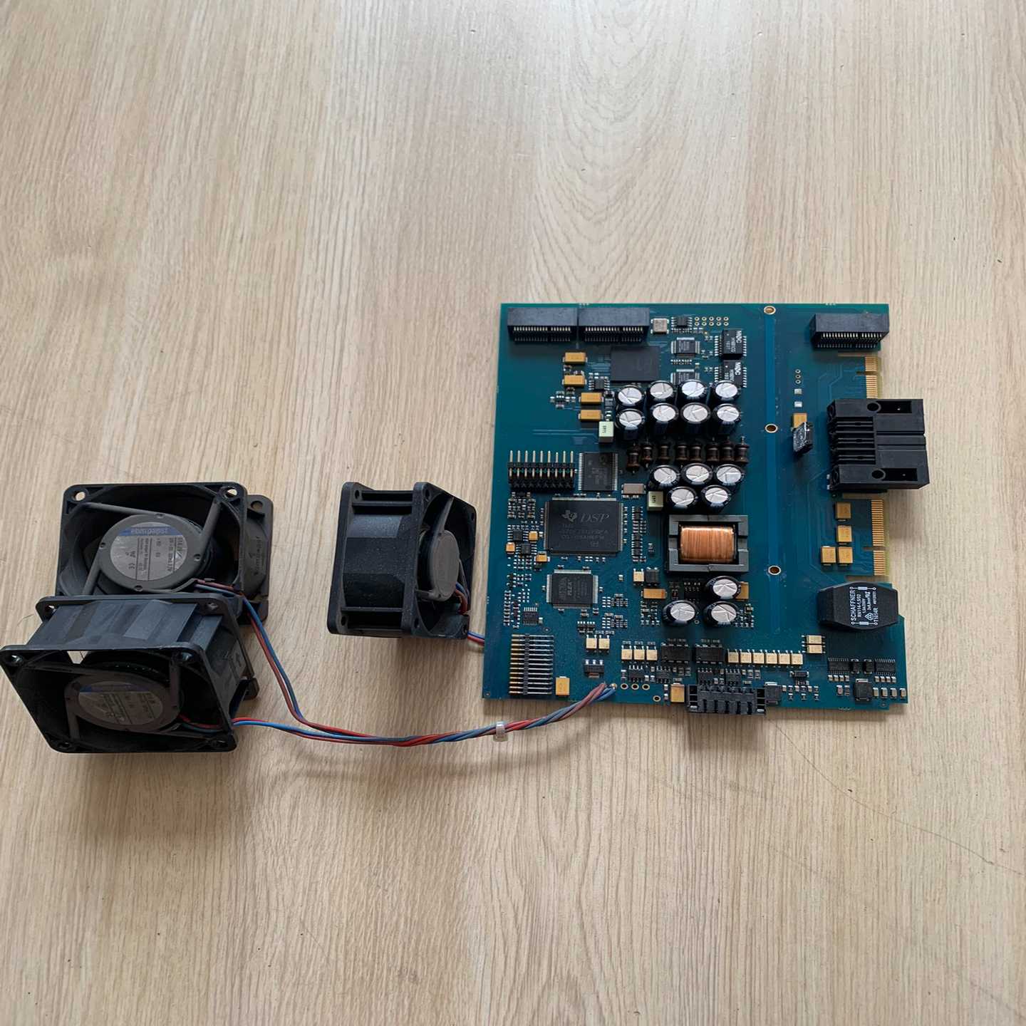 倍福驱动器板子AX5125ST004询价