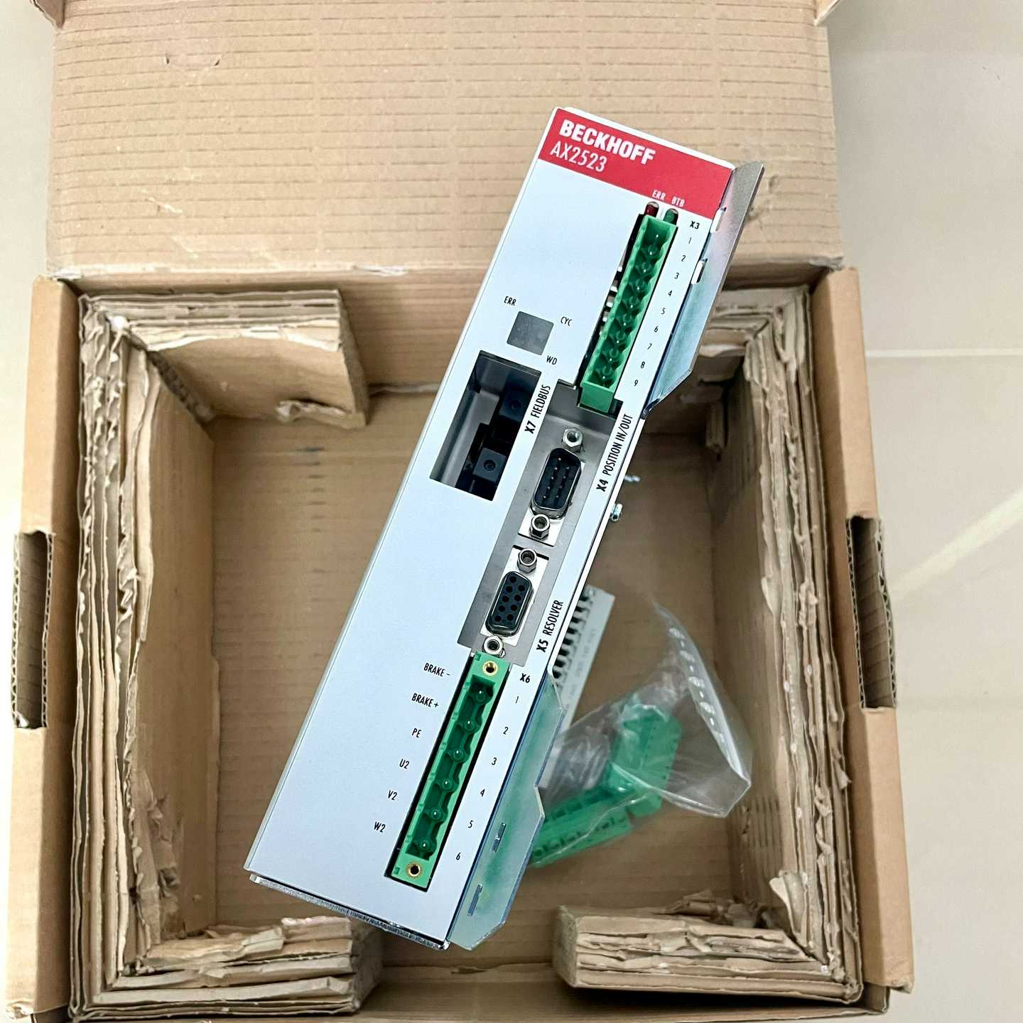 （碧碧商铺）倍福驱动器AX2523-B200 实物图带包装S403BA-