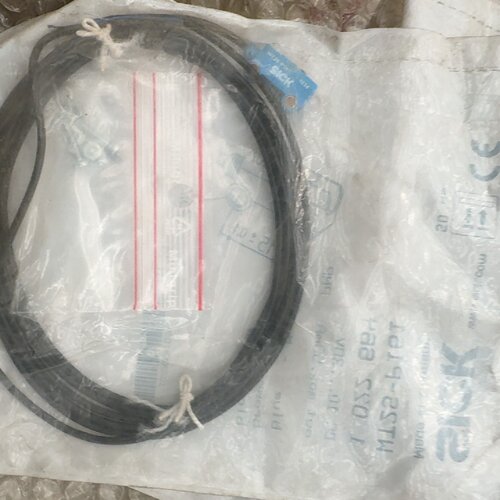 溢价-SICK传感器库存品未封剩余1根顺丰