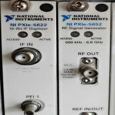 NIPXIE-5622和PXIE-5652模块接口卡，几乎