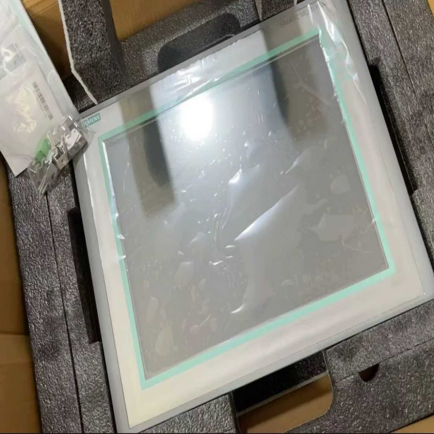 6AV6647-0AG11-3AX0TP1500询价