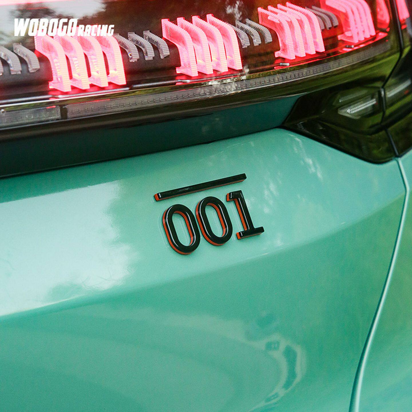 适用于21-25款极氪001车头车尾标ABS黑色橙色双拼车标贴FR装饰贴