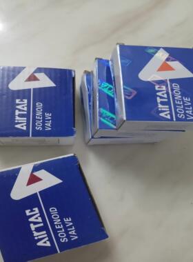 配件亚德客3V206NCB电磁阀3V106B两位三通24VDC 原装全新议价