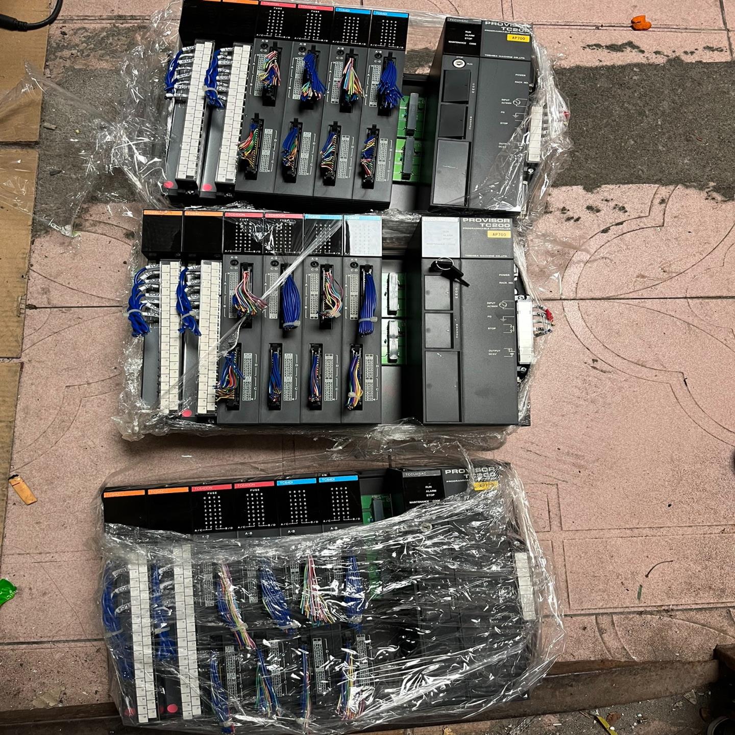 【请询价】东芝TC200模块TC64DI的2片TC64DON的2片