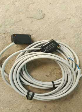 议价IJII光电传感器V-M20