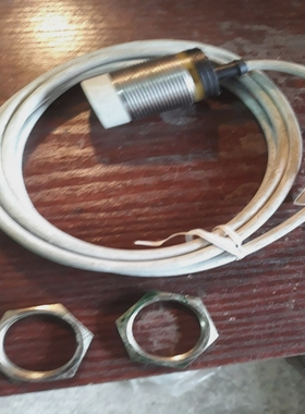 CarloGavazziEI3015TBOSL感应接近传感器M3015毫米传感范围