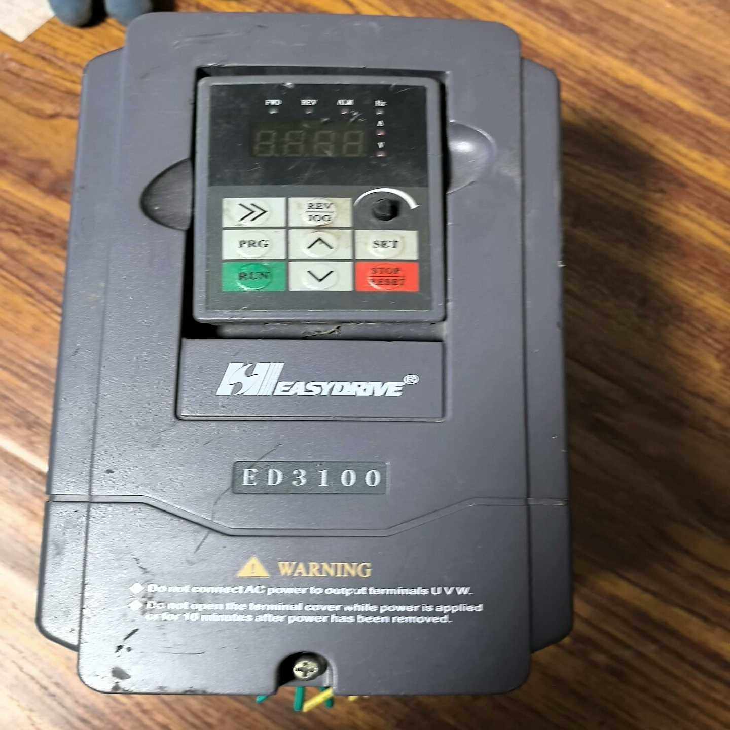 易驱变频器ED3100-4T0015M1.5KW3询价