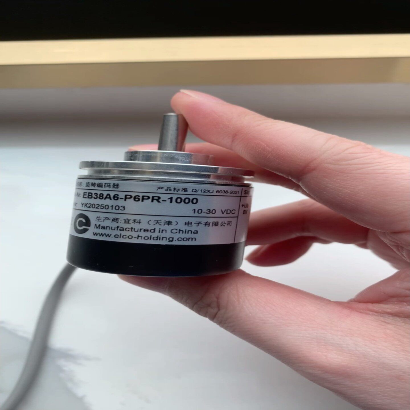 询价未使用宜科编码器EB38A6