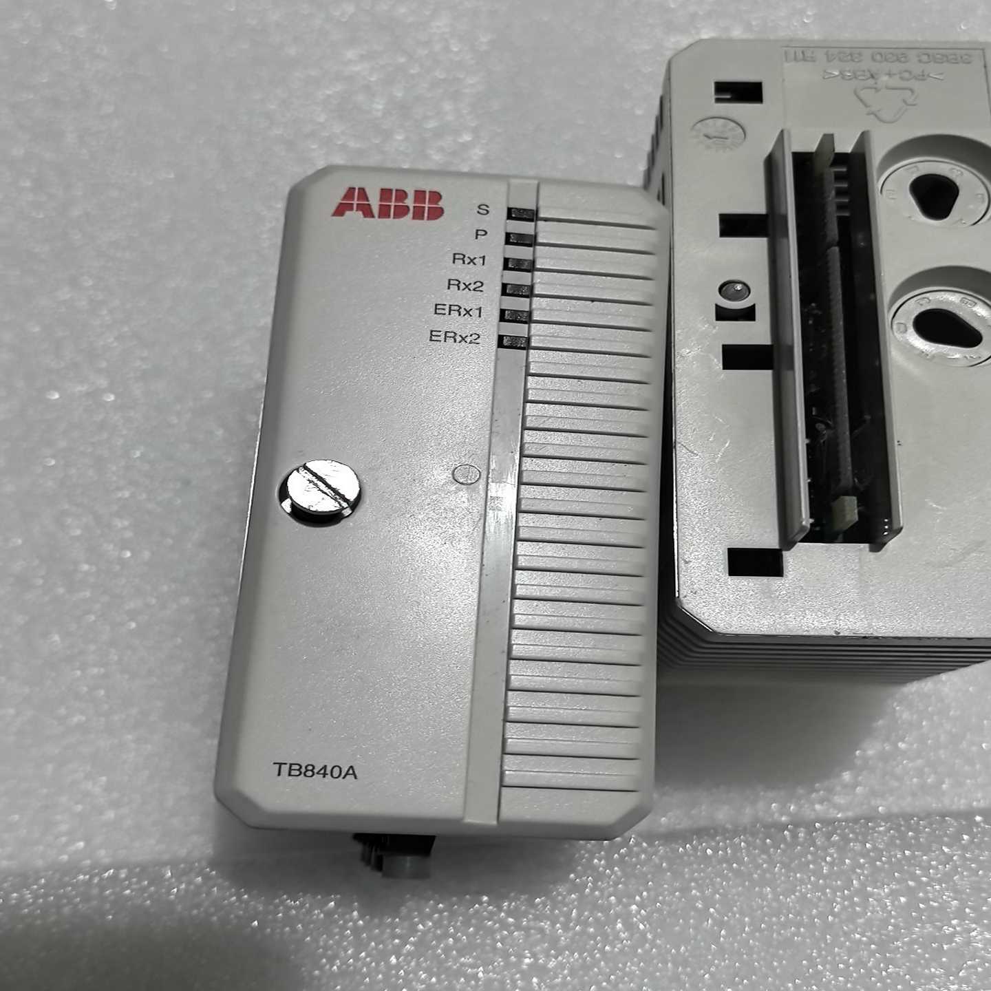 CI840现货实物照片3BSE022457R1包好--议价商品