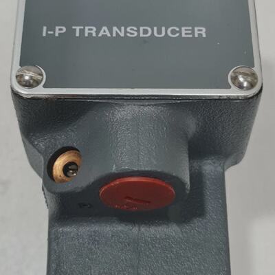 SIEMENS 778 IP TRANSDUCER 15VDC ELECTRIC TO PNEUMATIC TRANSD