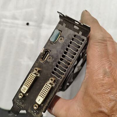 议价技嘉GTX750Ti2G显卡成色不错接口都正常议价