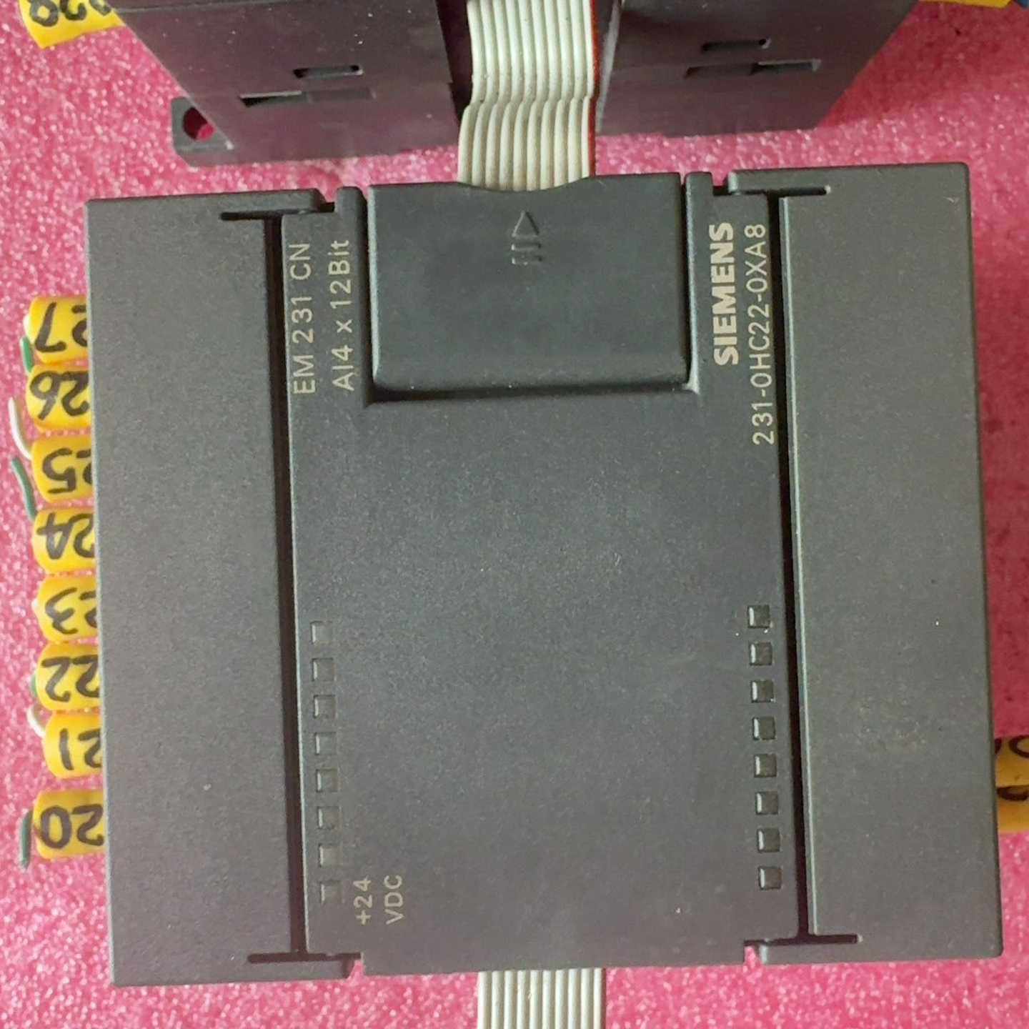 西门子EM231CN模块，型号6ES7231-0HC22--议价商品