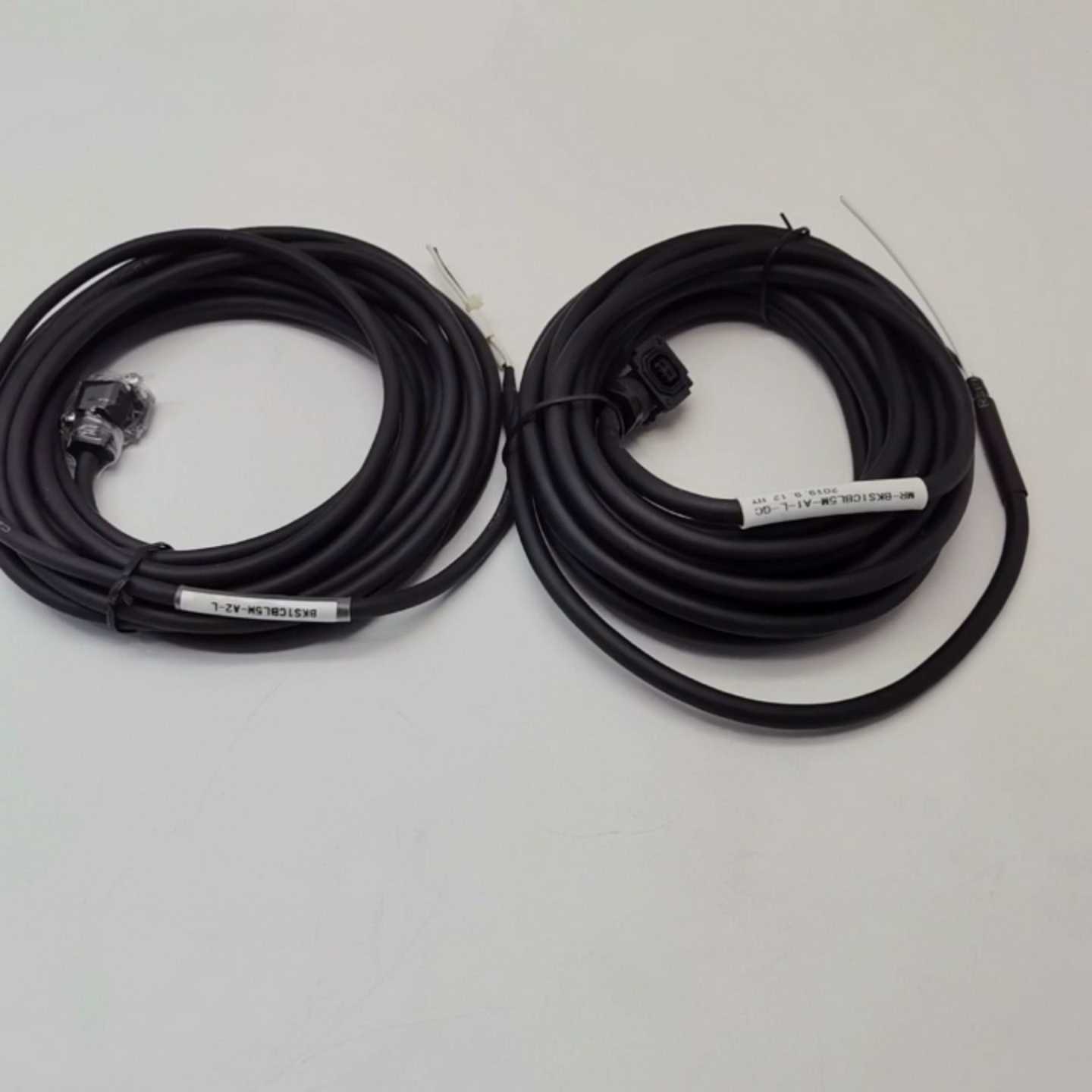 三菱伺服连接线MR-BKS1CBL5M-A1-L，实物拍摄B--议价商品